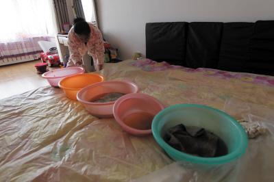 惠州楼上漏水，住户失联，小区没物管，业主维权难！律师来支招……
